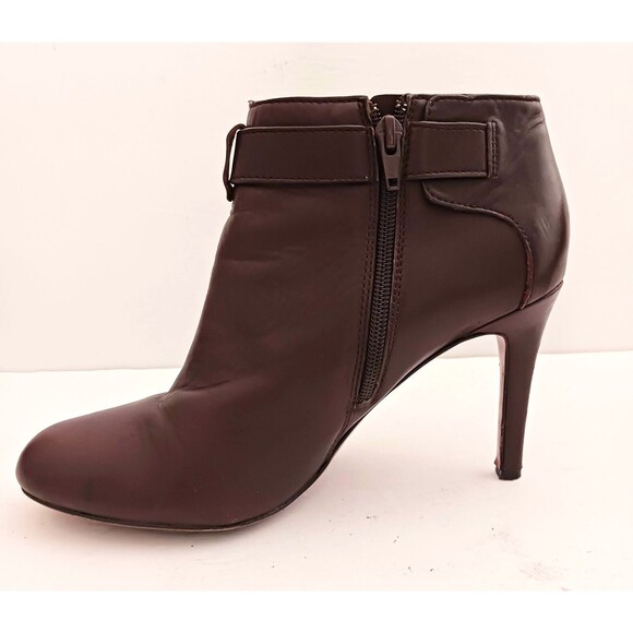 Coach Sondra Choc Brown Leather Heeled Bootie Gold Logo Buckle Strap Side Zip 9M - Picture 12 of 12